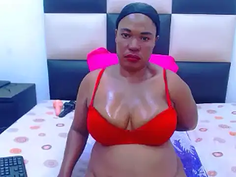 Snapshot of LICKABLEASSxxxx chatting on 02.18.25 LICKABLEASSxxxx online show from 02.18.25