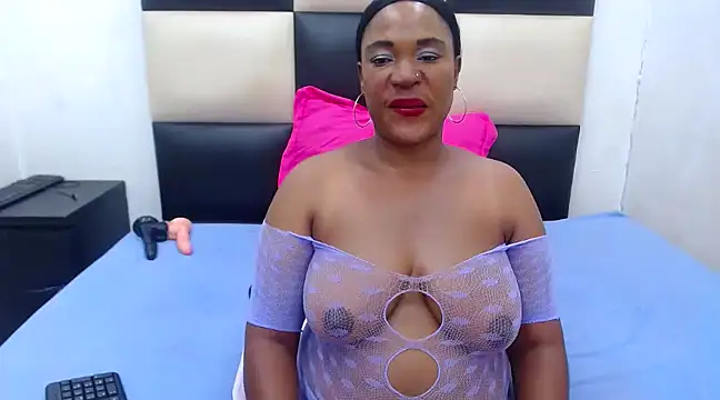 Snapshot of LICKABLEASSxxxx chatting on 02.23.25 LICKABLEASSxxxx online show from 02.23.25