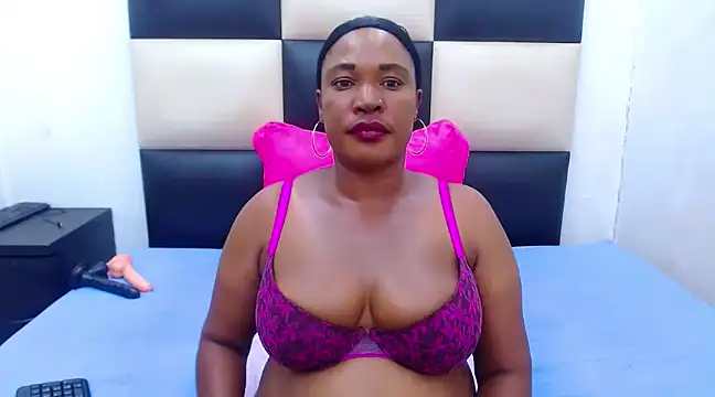 Snapshot of LICKABLEASSxxxx chatting on 02.24.25 LICKABLEASSxxxx online show from 02.24.25