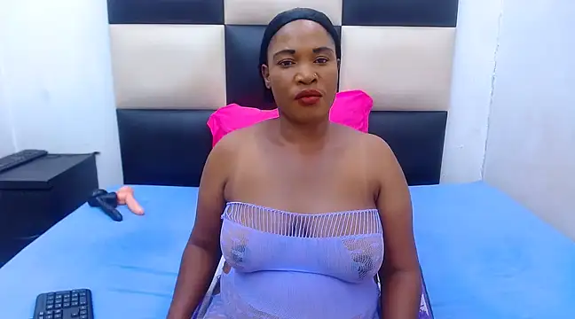 Snapshot of LICKABLEASSxxxx chatting on 03.07.25 LICKABLEASSxxxx online show from 03.07.25