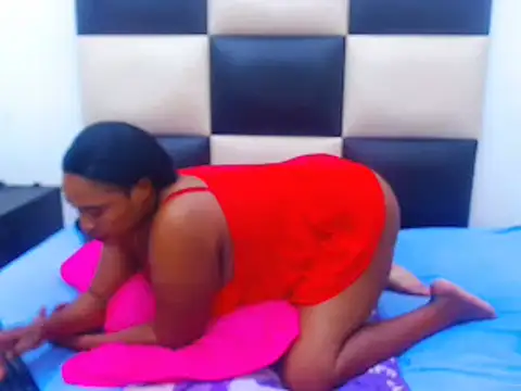 Snapshot of LICKABLEASSxxxx chatting on 03.17.25 LICKABLEASSxxxx online show from 03.17.25