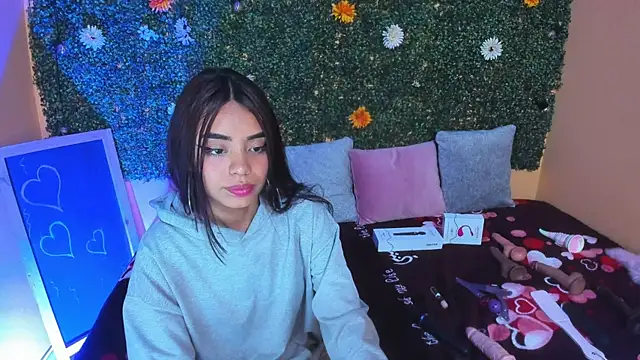 Tiffany sander online show from 01.26.25