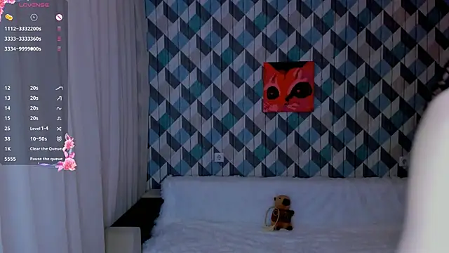 EvaBradley online show from 12.26.24