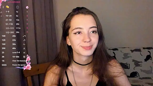 EvaBradley online show from 12.02.25