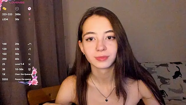 EvaBradley online show from 12.15.25