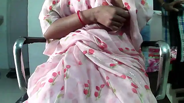 GO LALA online show from 01.18.25