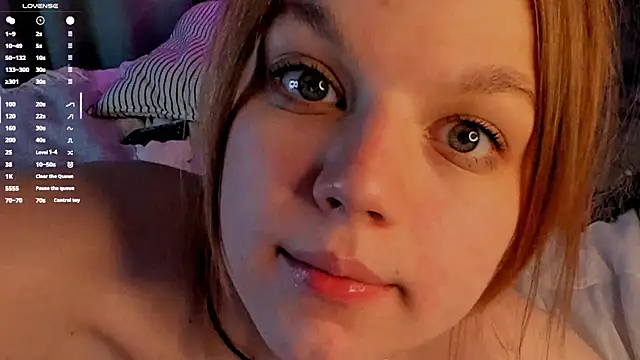 Snapshot of EdlinAlliston chatting on 03.09.25 EdlinAlliston online show from 03.09.25