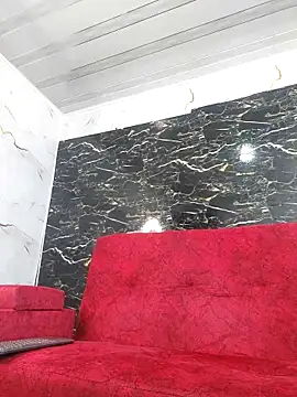 Snapshot of crislingery_dolli chatting on 03.11.25 crislingery dolli online show from 03.11.25