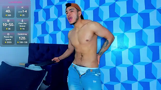 Snapshot of jeisonstark chatting on 02.13.25 jeisonstark online show from 02.13.25