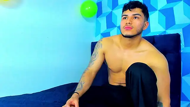 Snapshot of jeisonstark chatting on 02.27.25 jeisonstark online show from 02.27.25