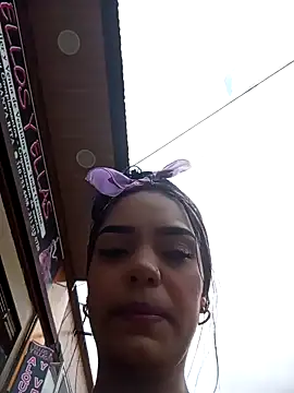 Snapshot of Sara-77 chatting on 01.04.25 Sara-77 online show from 01.04.25