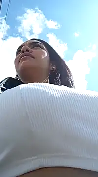 Snapshot of Sara-77 chatting on 01.16.25 Sara-77 online show from 01.16.25