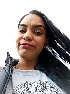 Snapshot of Sara-77 chatting on 01.19.25 Sara-77 online show from 01.19.25