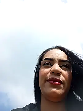 Snapshot of Sara-77 chatting on 02.10.25 Sara-77 online show from 02.10.25