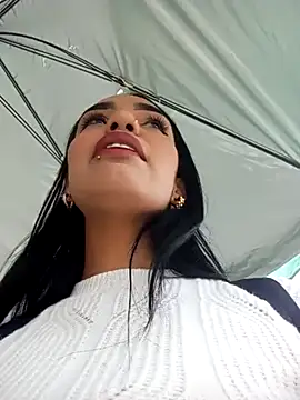 Snapshot of Sara-77 chatting on 02.21.25 Sara-77 online show from 02.21.25