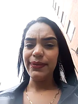 Snapshot of Sara-77 chatting on 03.18.25 Sara-77 online show from 03.18.25