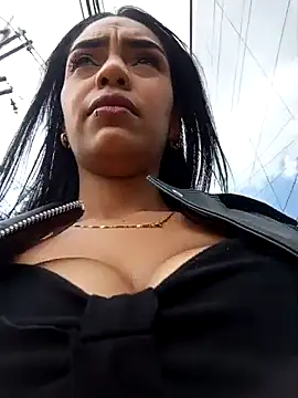 Snapshot of Sara-77 chatting on 03.21.25 Sara-77 online show from 03.21.25