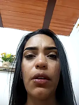 Snapshot of Sara-77 chatting on 03.22.25 Sara-77 online show from 03.22.25