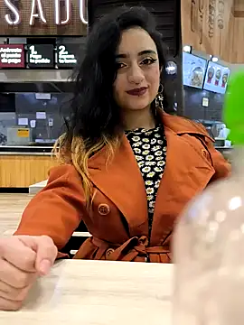 Snapshot of Lila_Desiree chatting on 12.30.24 Lila Desiree online show from 12.30.24