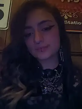 Snapshot of Lila_Desiree chatting on 01.10.25 Lila Desiree online show from 01.10.25