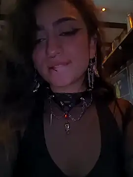 Snapshot of Lila_Desiree chatting on 01.11.25 Lila Desiree online show from 01.11.25