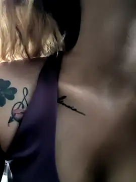 Snapshot of Lila_Desiree chatting on 01.15.25 Lila Desiree online show from 01.15.25