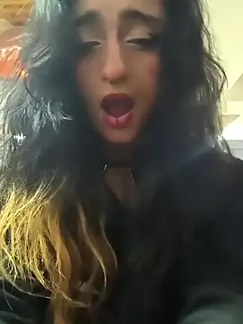 Snapshot of Lila_Desiree chatting on 02.11.25 Lila Desiree online show from 02.11.25