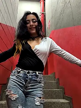 Snapshot of Lila_Desiree chatting on 02.25.25 Lila Desiree online show from 02.25.25