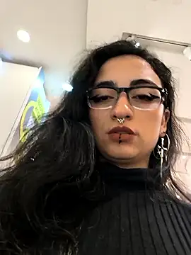 Snapshot of Lila_Desiree chatting on 09.10.25 Lila Desiree online show from 09.10.25