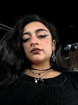 Snapshot of Lila_Desiree chatting on 10.27.25 Lila Desiree online show from 10.27.25