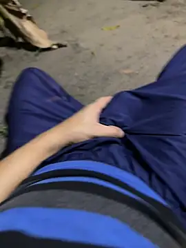 Snapshot of Erick-90 chatting on 03.01.26 Erick-90 online show from 03.01.26