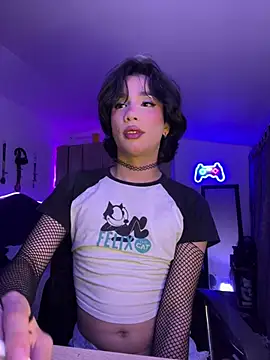 sue   0 online show from 02.22.25