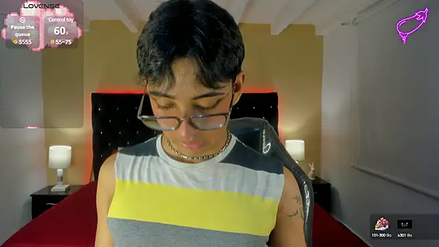 Dark hairy  online show from 03.19.25