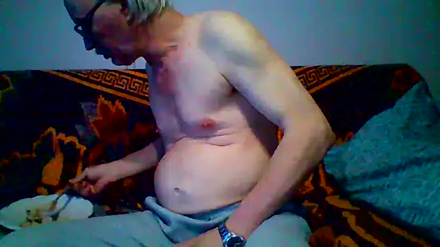 loverboyxxx69 online show from 04.21.26