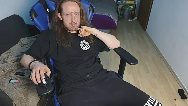 DrownMentallyyy online show from 06.11.26