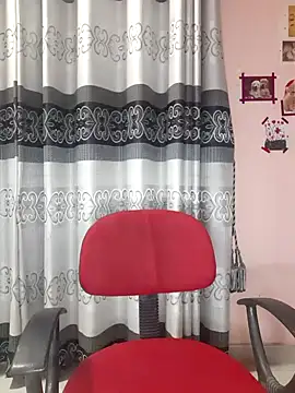 SuranSexy33 online show from 02.13.25