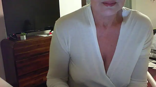 Snapshot of __Angel78__ chatting on 03.12.25 Angel78 online show from 03.12.25