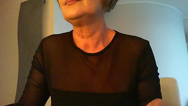 Snapshot of __Angel78__ chatting on 11.27.25 Angel78 online show from 11.27.25