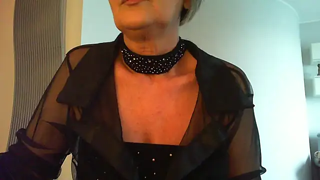 Snapshot of __Angel78__ chatting on 11.30.25 Angel78 online show from 11.30.25