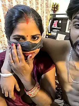 Indian Lust Couple online show from 12.17.24