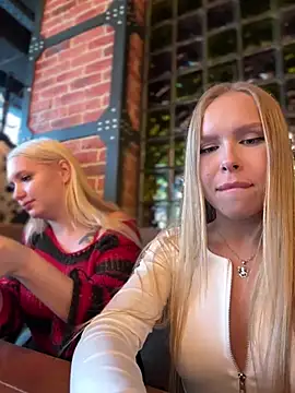 mur girl online show from 01.18.25