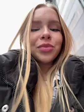 mur girl online show from 02.08.25