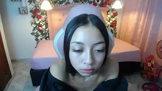 Snapshot of NathaliaSweet_11 chatting on 12.24.24 NathaliaSweet 11 online show from 12.24.24