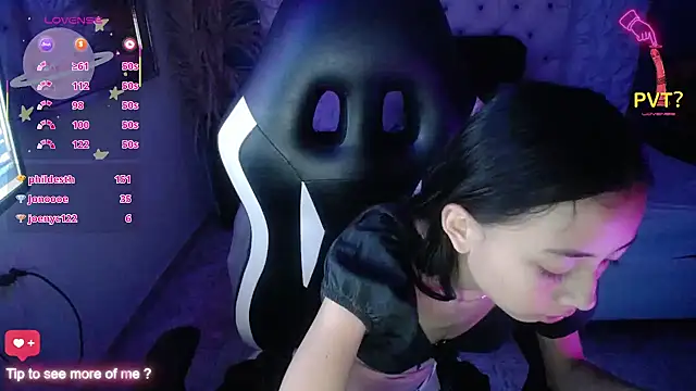 Snapshot of NathaliaSweet_11 chatting on 01.22.25 NathaliaSweet 11 online show from 01.22.25