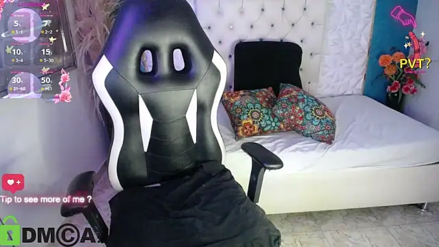 Snapshot of NathaliaSweet_11 chatting on 02.05.25 NathaliaSweet 11 online show from 02.05.25