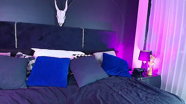 Snapshot of Aylen_darkmoor chatting on 02.16.26 Aylen darkmoor online show from 02.16.26