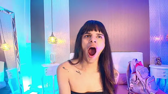 Snapshot of DannaDooll99 chatting on 10.02.25 DannaDooll99 online show from 10.02.25