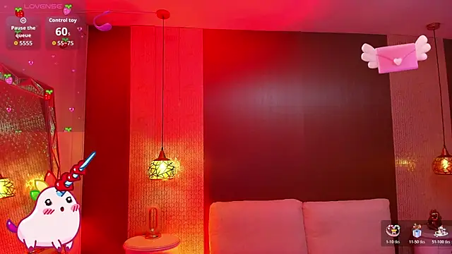 Snapshot of DannaDooll99 chatting on 10.24.25 DannaDooll99 online show from 10.24.25