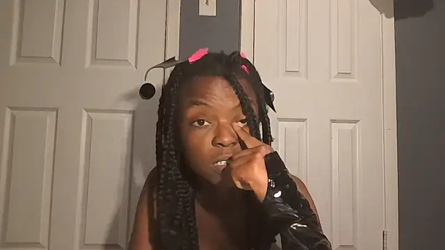 BlissTheeSiren online show from 09.28.25