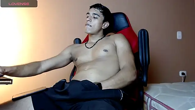 karlgiles  online show from 12.22.24